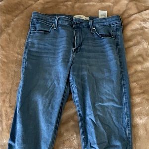 A&F ultra skinny jeans